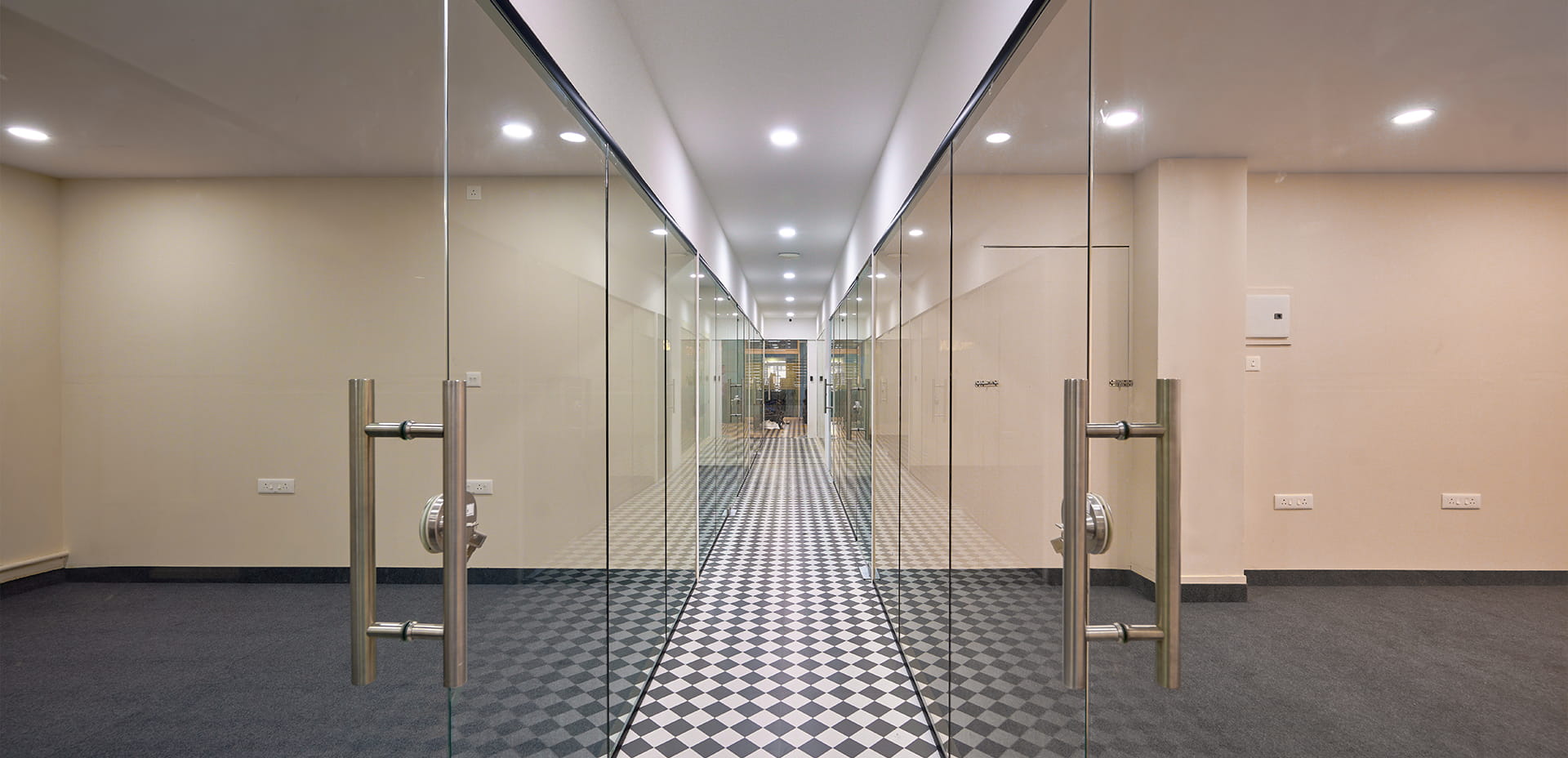 Secure and professional office space for rent in Jos Junction, Kochi for growing companies.