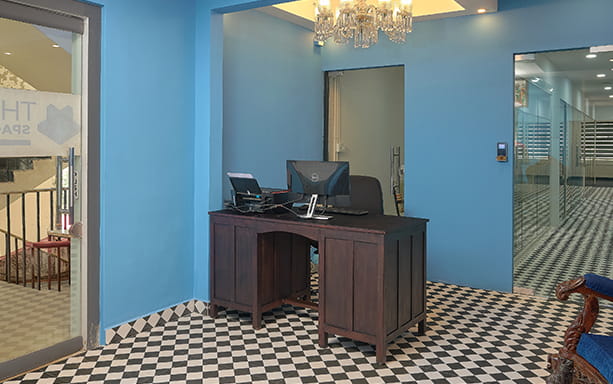 Private Office for rent in M G Road, Kochi with modern workspace and business facilities.