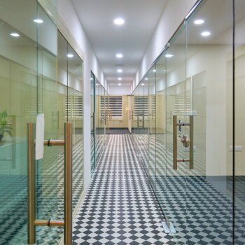 Bright commercial office workspace available near Jos Junction, Kochi.